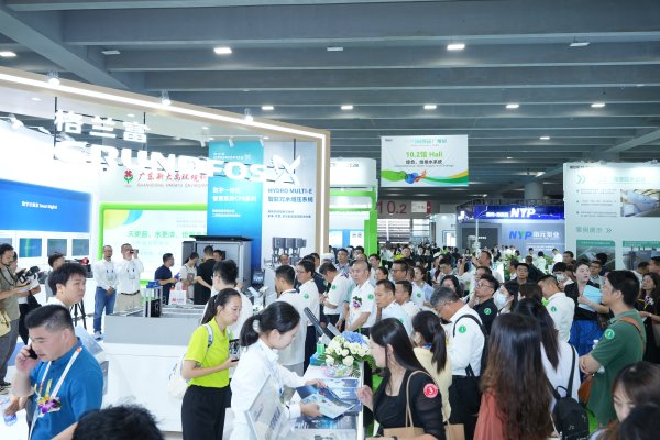 金景配资 近400家企业共秀环保“黑科技”，展示完整绿色产业链